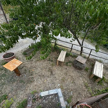 Gallo Nero Apartment